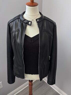 Guess Black Vegan Leather Motorcycle Jacket size L